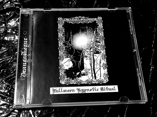 Draugaskugor � Fullmoon Hypnotic Ritual